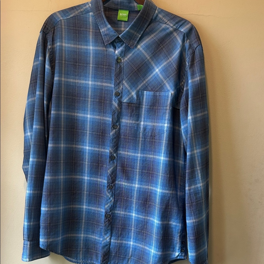 Hugo Boss Men's Blue and White Plaid Casual Shirt